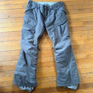 Burton Women’s Gray Snowboarding Pants – Waterproof, Insulated